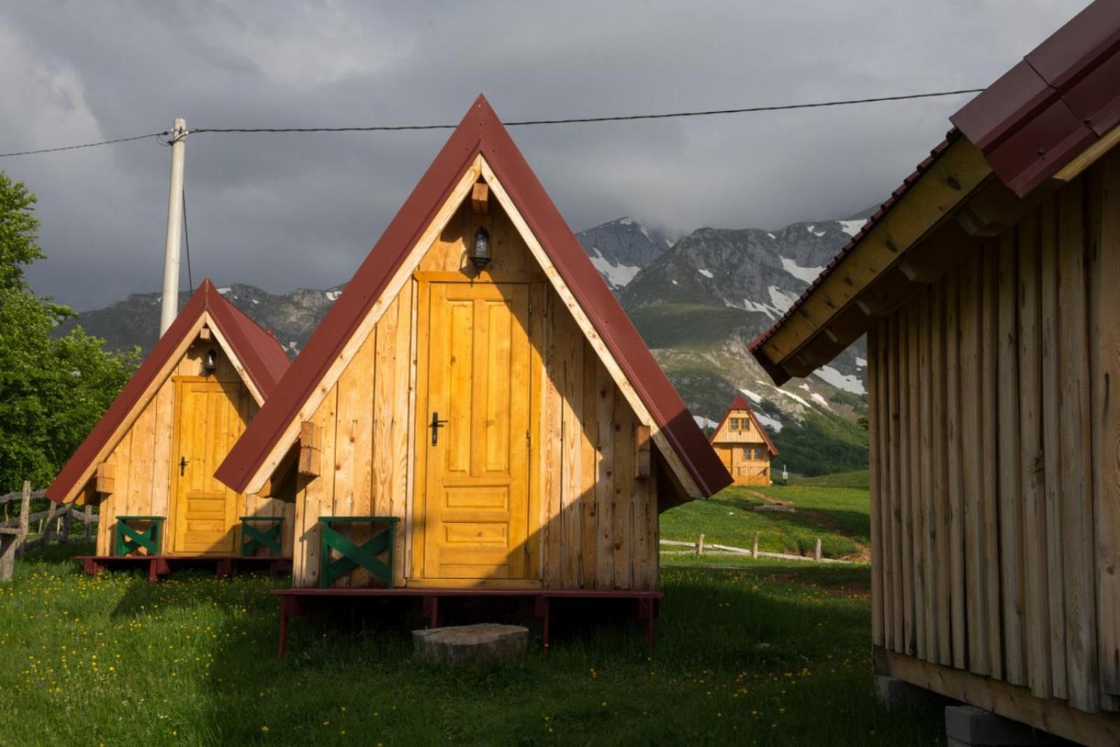 Maple Bungalows Zabljak  Bagian luar foto